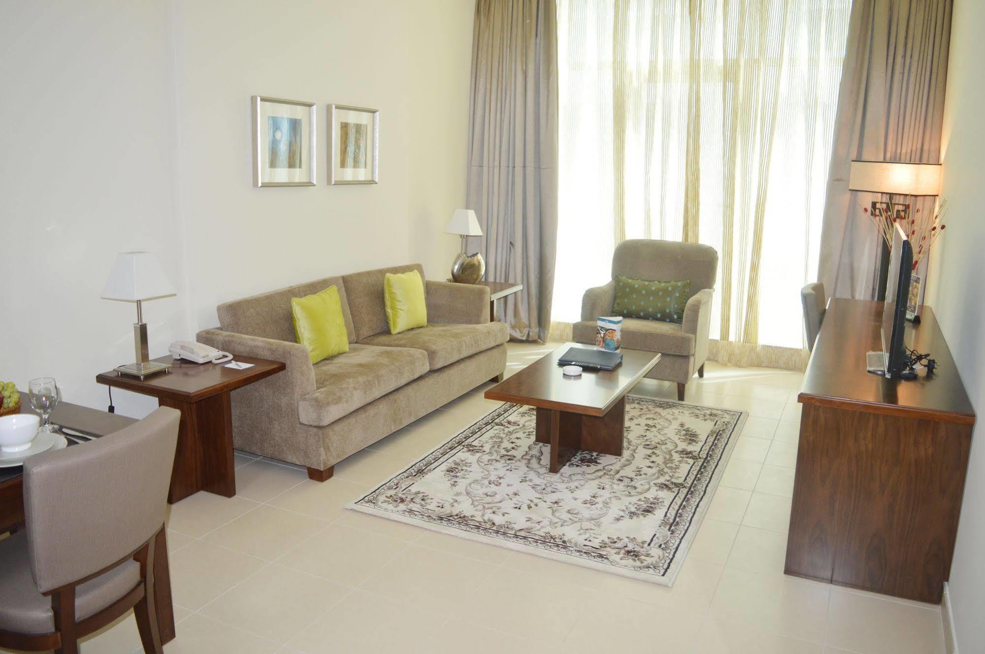 Grand Midwest View Hotel Apartments Dubaï Extérieur photo