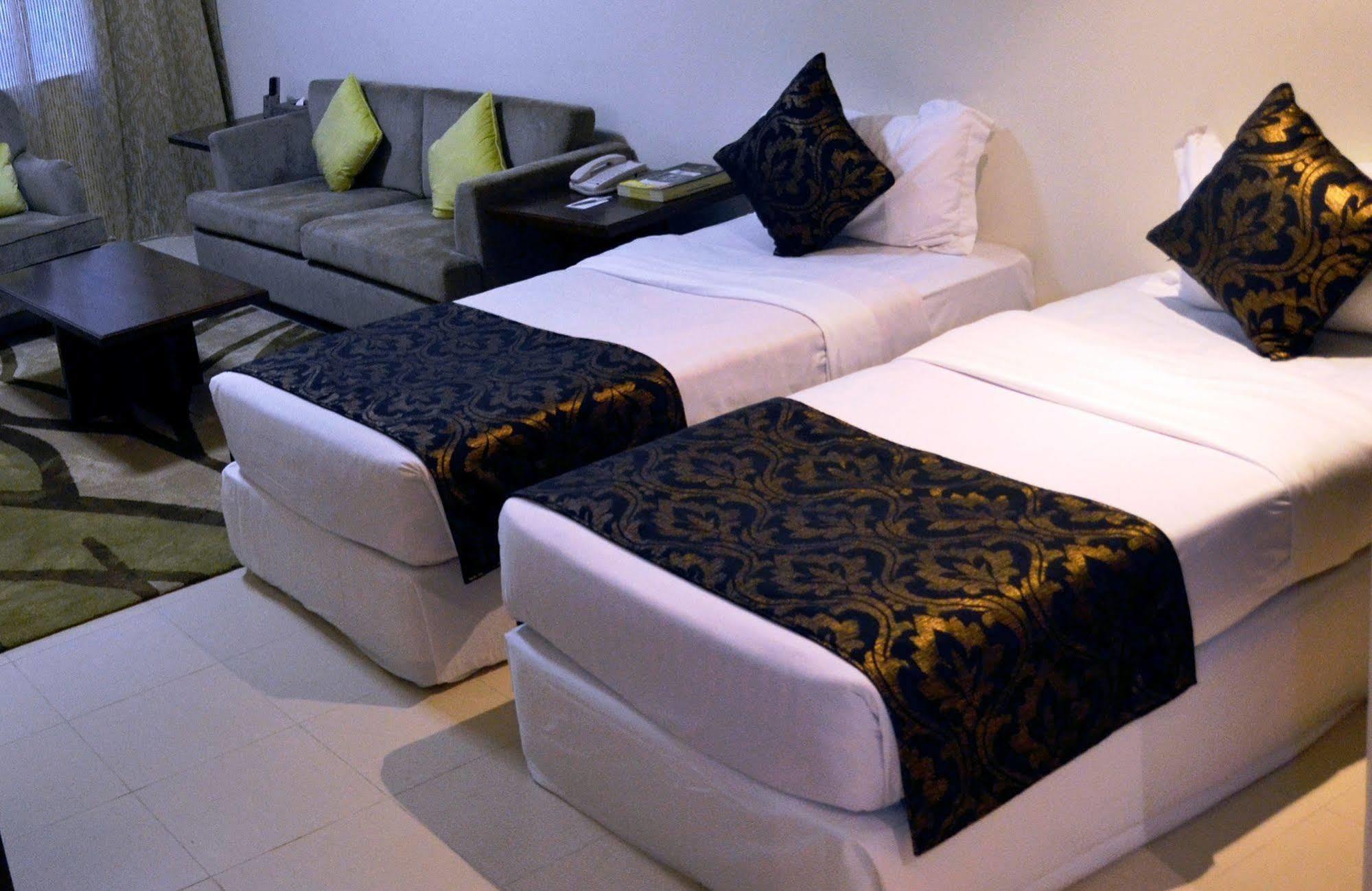 Grand Midwest View Hotel Apartments Dubaï Extérieur photo